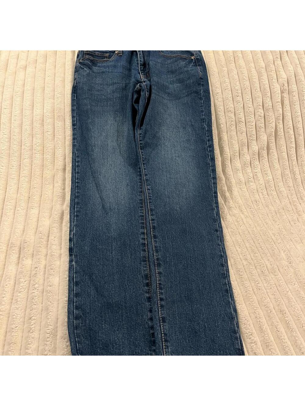 Forever 21 Men's Deep Blue Straight Jeans Size 31 New with Tags